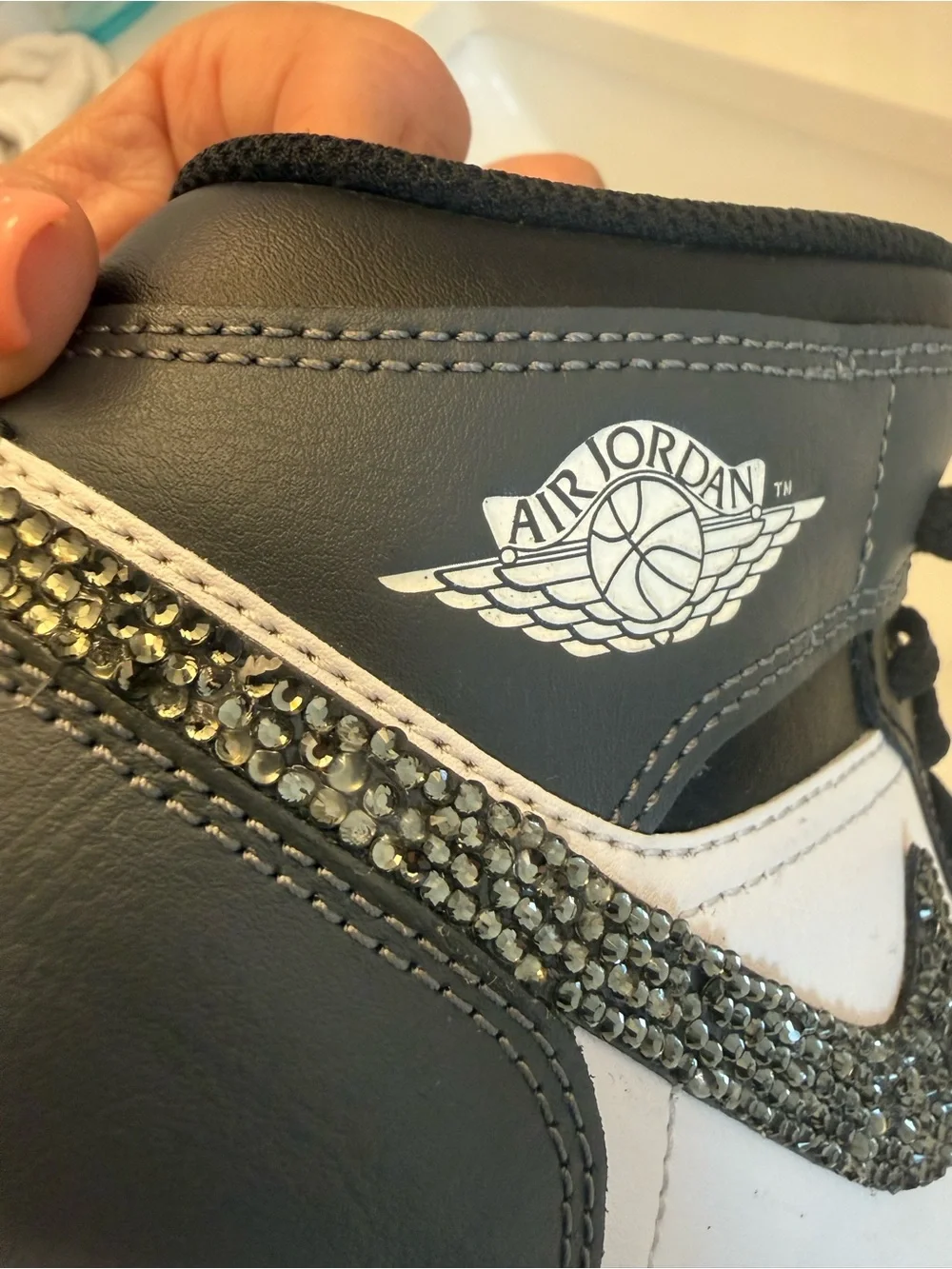 Nike Air Jordan 1 Mid Se “elephant  panda” with rhinestones